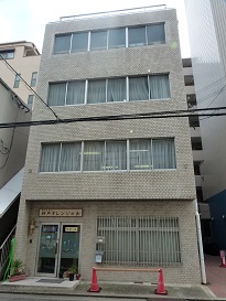 5、緑の看板の早稲田内科の向かいです。NPO法人神戸オレンジの会へゴール!